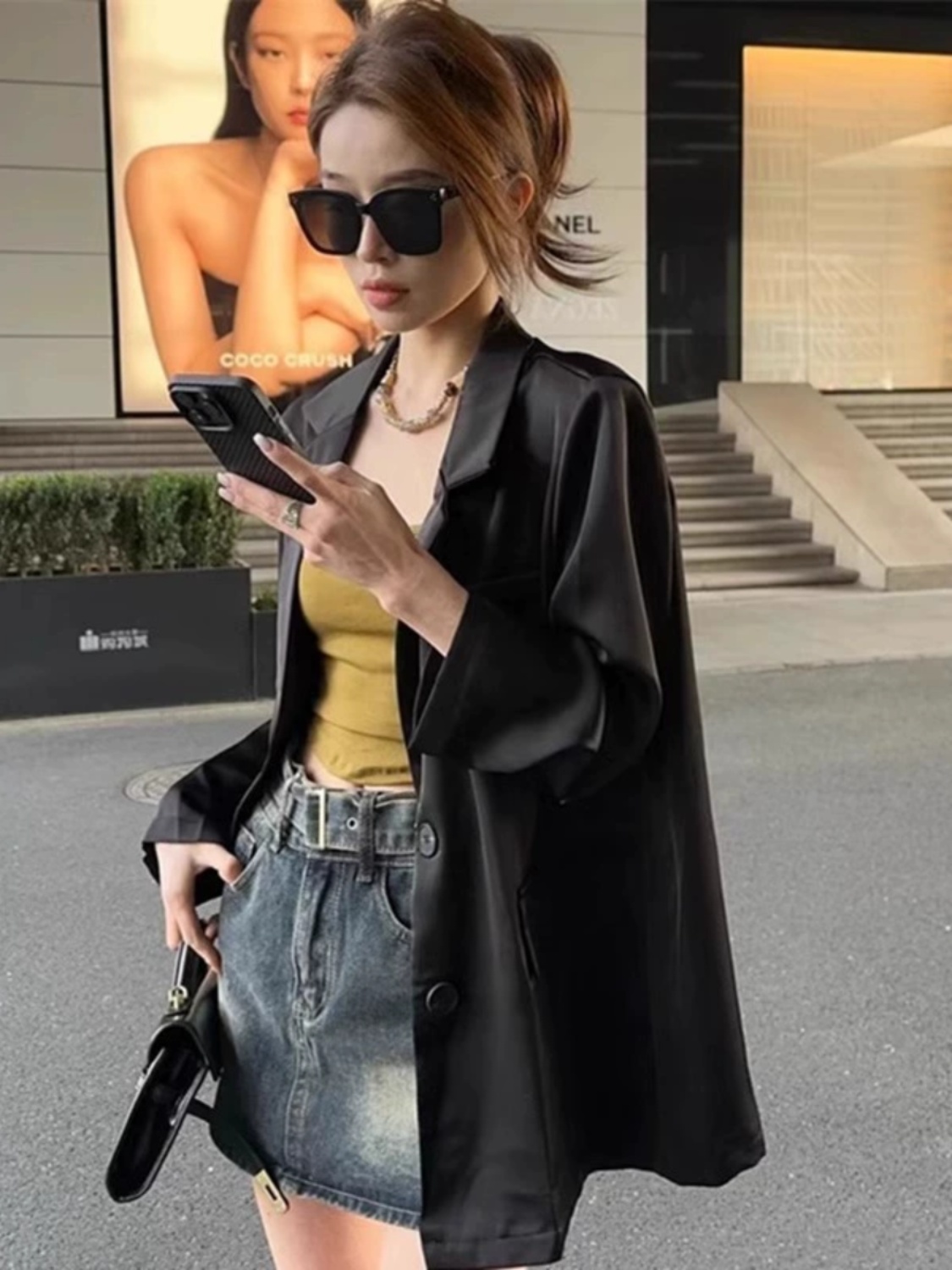 黑色薄款西装外套女装2024早秋新款高级感轻奢醋酸缎面小西服上衣