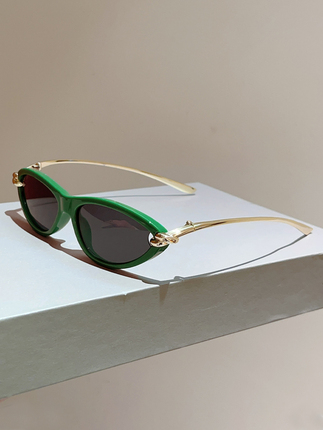 European and American Fashion Style Trendy Metal Knotted Sunglasses for Women, New Retro Cat-Eye Street Style Sunglasses with Uv Protection
