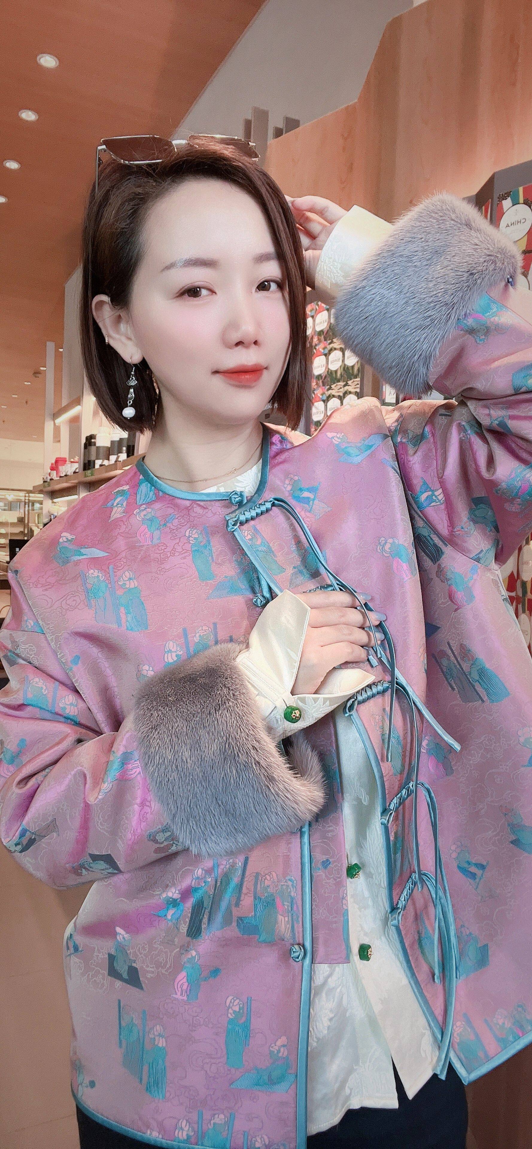 妍驎王新中式女2025秋装新款宋锦苏力羊绒大衣外套 新国风棉服