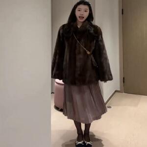 一生推 复刻宅女同款中古仿水貂翻领环保皮草毛毛外套女24冬新款