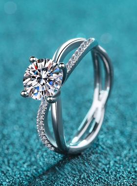 s925银镀18K金戒指女1克拉莫桑石四爪钻戒镀PT950 铂金高级感简约