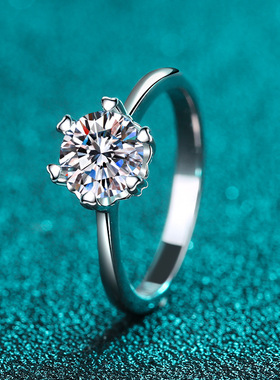 s925银镀18K金女戒指莫桑钻石六爪心形指环莫桑石镀p950铂金饰品