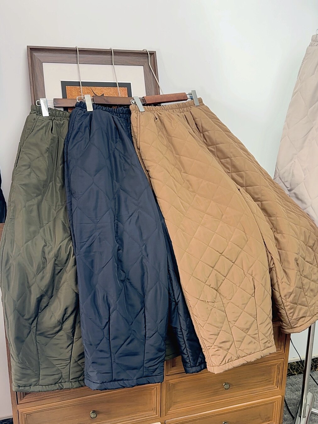 怕冷一定入女士松紧腰菱形格绗缝棉裤加绒休闲裤保暖裤厚实气球裤 - 兔子家外贸工厂网店出品