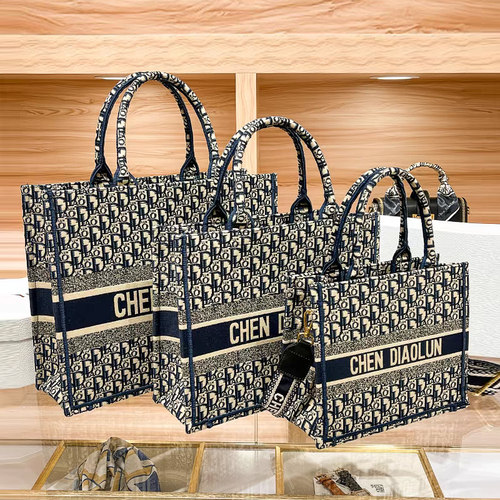 时尚大容量手提包高级感刺绣托特包女式2025新款手提大包女电脑包