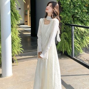 法式温柔风白色提花连衣裙女春秋2026新款收腰高级感度假风仙女裙