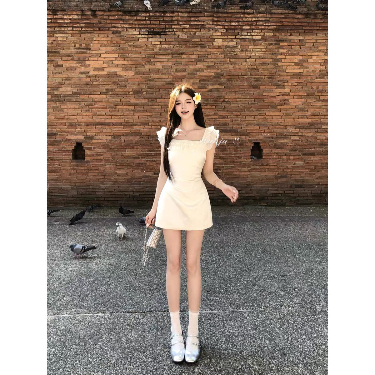 泡芙小姐 早春双层荷叶边领口设计显瘦一字肩连衣裙女