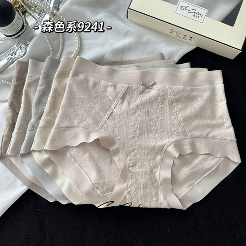 黛美芮提花蕾丝舒适中腰短裤内裤