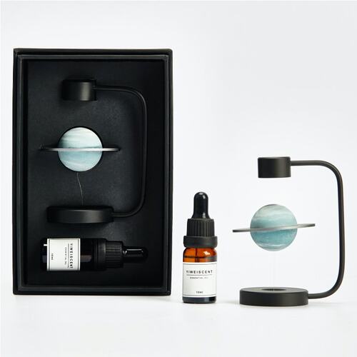 泥想世界小行星悬浮香薰房间