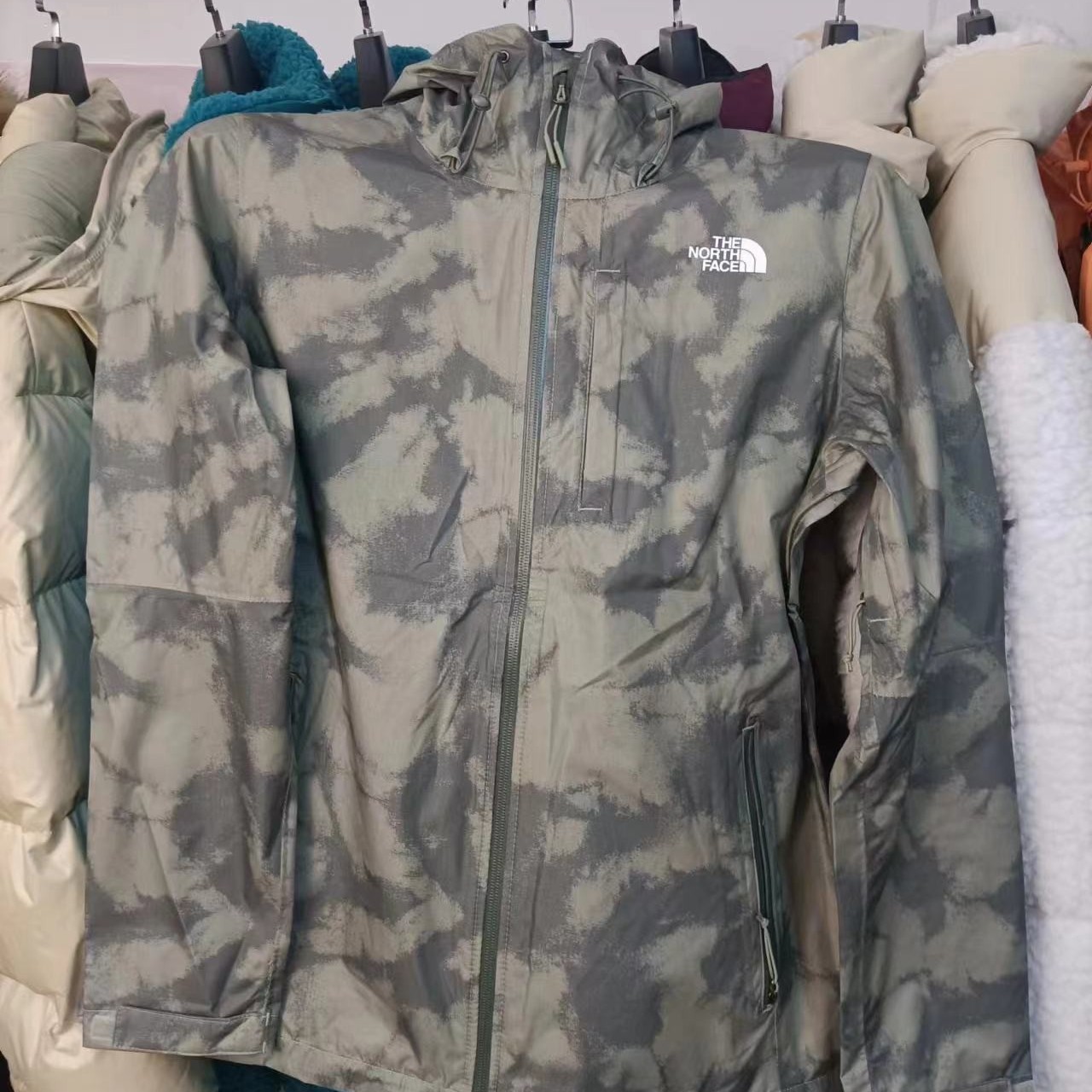 国内现货北面女士Alta Vista Dry Vent防风防水冲锋衣