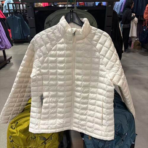 北面TheNorthFace女士TBALL聚热球科技棉刺绣标棉服