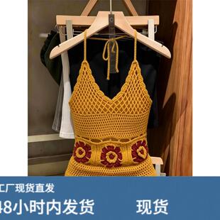 姜黄色V领挂颈针织吊带背心女夏季欧货外穿搭辣妹穿搭无袖上衣潮