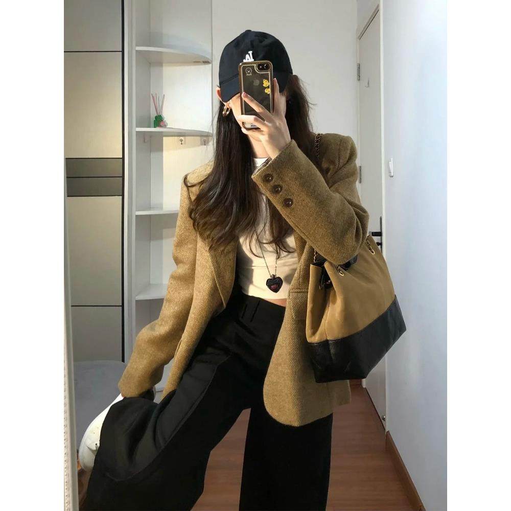 卡其色覆古毛呢西装外套女秋冬新款高级感小个子廓形气质西服上衣,运动/瑜伽/健身/球迷用品,广场舞套装,淘宝优惠券,粉丝福利购,淘宝优惠卷