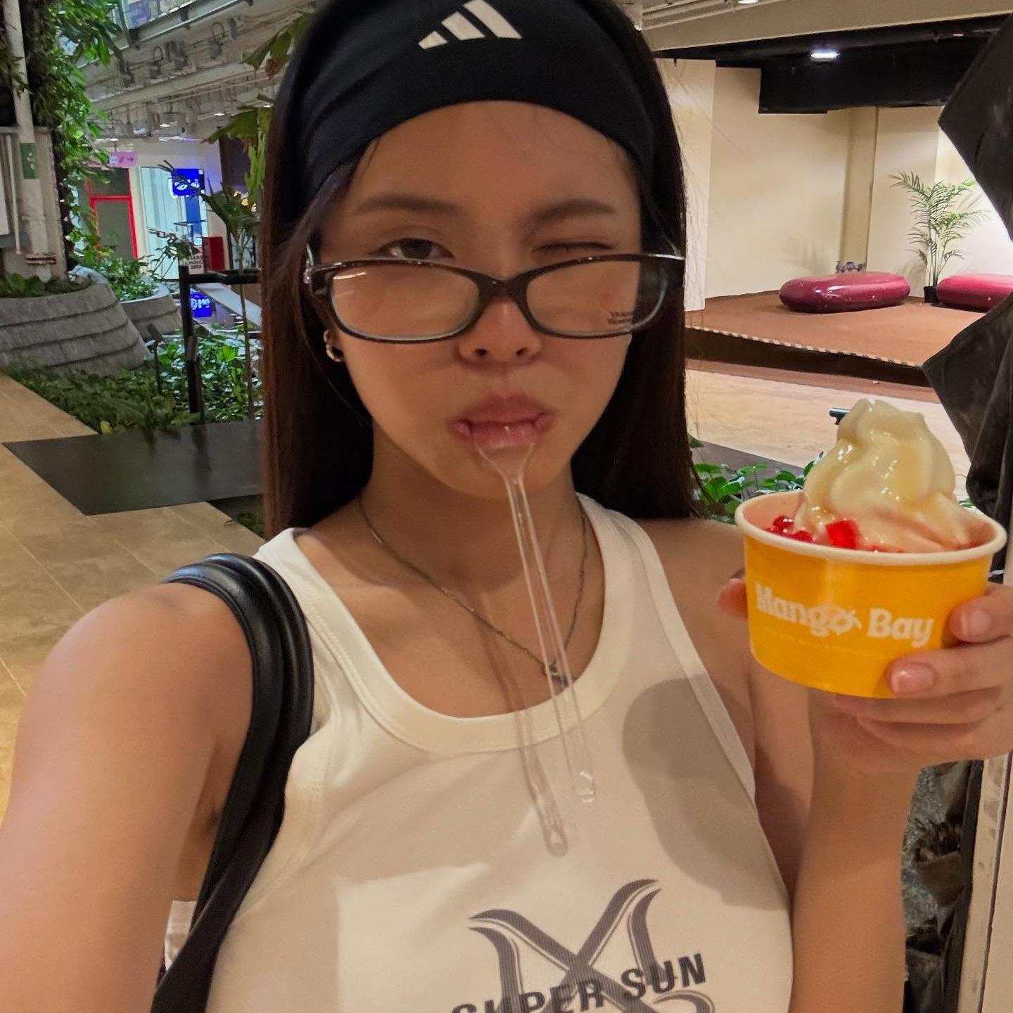 修身显瘦无袖打底吊带背心短袖T