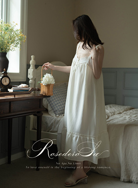Roserosee 茉白 2026新款独特绝美睡裙女蕾丝复古吊带少女连衣裙