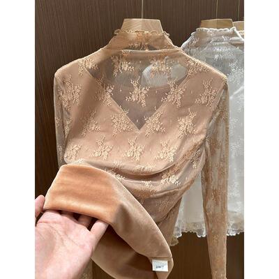 美拉德精致蕾丝镂空V领打底衫女秋冬季半高领气质加绒保暖内搭T恤