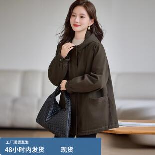 棉服女款2025新款冬季大码宽松中老年妈妈棉袄外套加绒加厚派克服