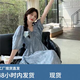 蓝色轻熟茶歇法式洋装女2026夏季新款宽松气质复古显瘦温柔长裙