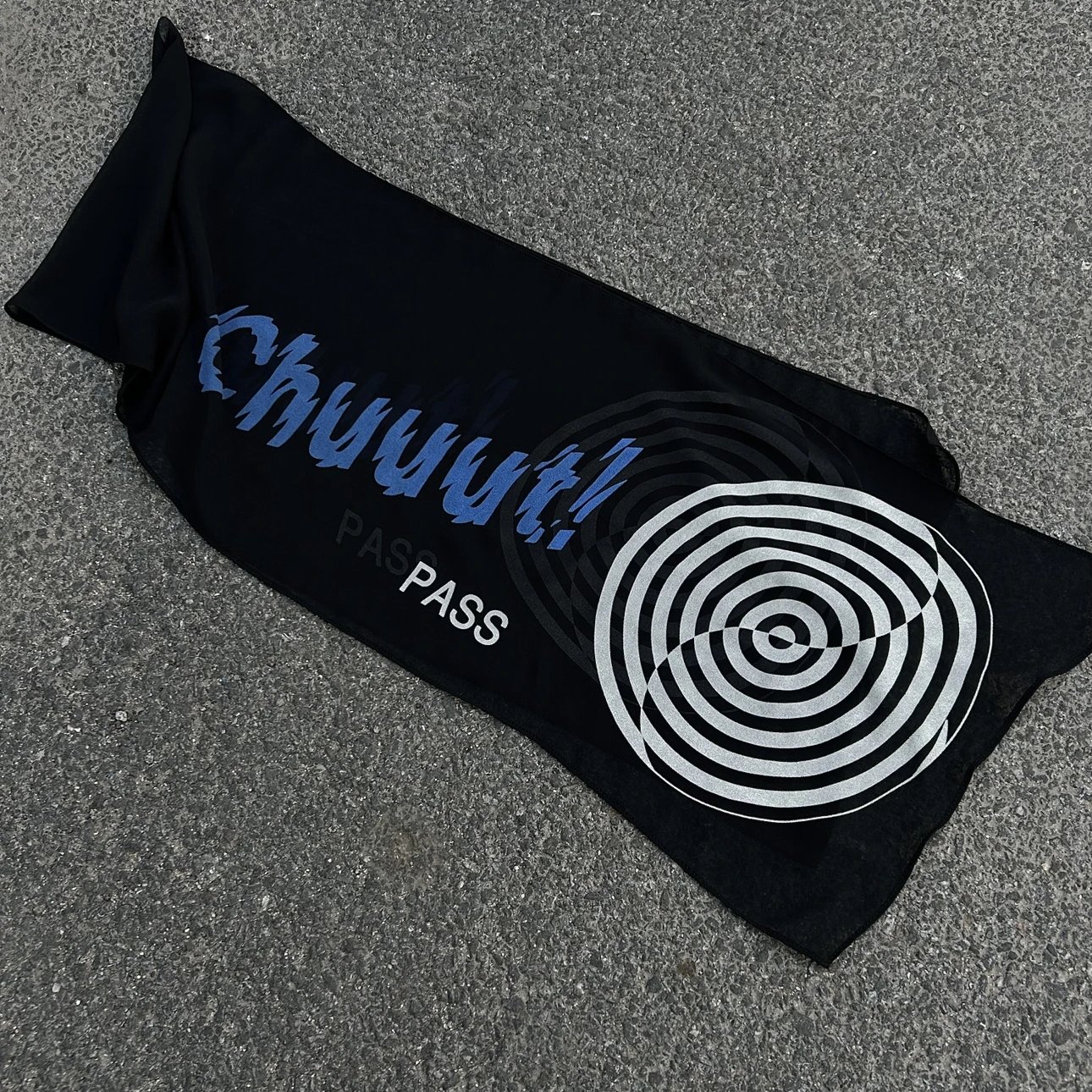 Undercover06ssT期漩涡丝巾