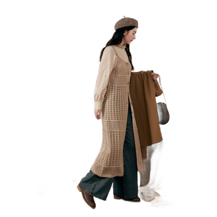 紫涵复古长款吊带针织开衫女秋季新款设计感休闲镂空钩花毛衣外套