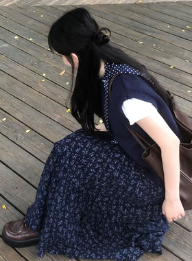 蓝色复古碎花裙长裙a字半身裙子女2025新款显瘦初春夏季韩系穿搭