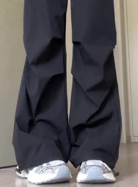黑色降落伞裤女春秋2025新款高腰阔腿美式运动裤小个子速干工装裤