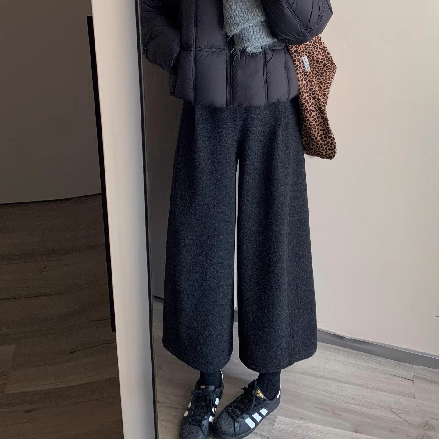 灰色小个子毛呢加绒八分阔腿裤女春季2026新款加厚休闲西装直筒裤,女装/女士精品,休闲裤,淘宝优惠券,粉丝福利购,淘宝优惠卷