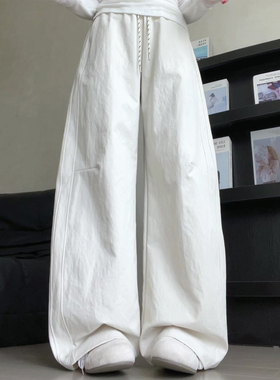 白色弯刀阔腿裤女秋季2025新款高腰显瘦垂感宽松休闲直筒运动长裤
