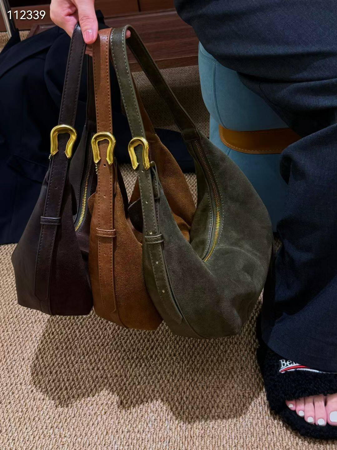 磨砂皮新款女包时尚休闲托特包韩版潮包软月牙包腋下包手提包2619