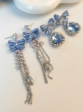 蓝色蝴蝶结耳环女2024年新款潮流苏设计感高级轻奢气质名媛风耳饰