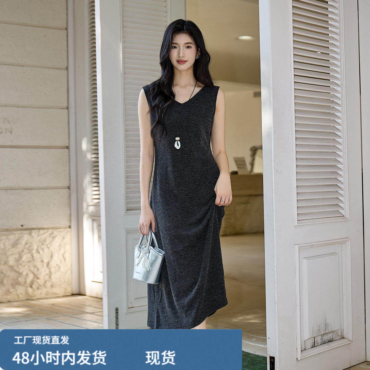 大码女装显瘦V领针织连衣裙秋季无袖中长裙气质通勤小黑裙女,运动/瑜伽/健身/球迷用品,瑜伽短裙,淘宝优惠券,粉丝福利购,淘宝优惠卷