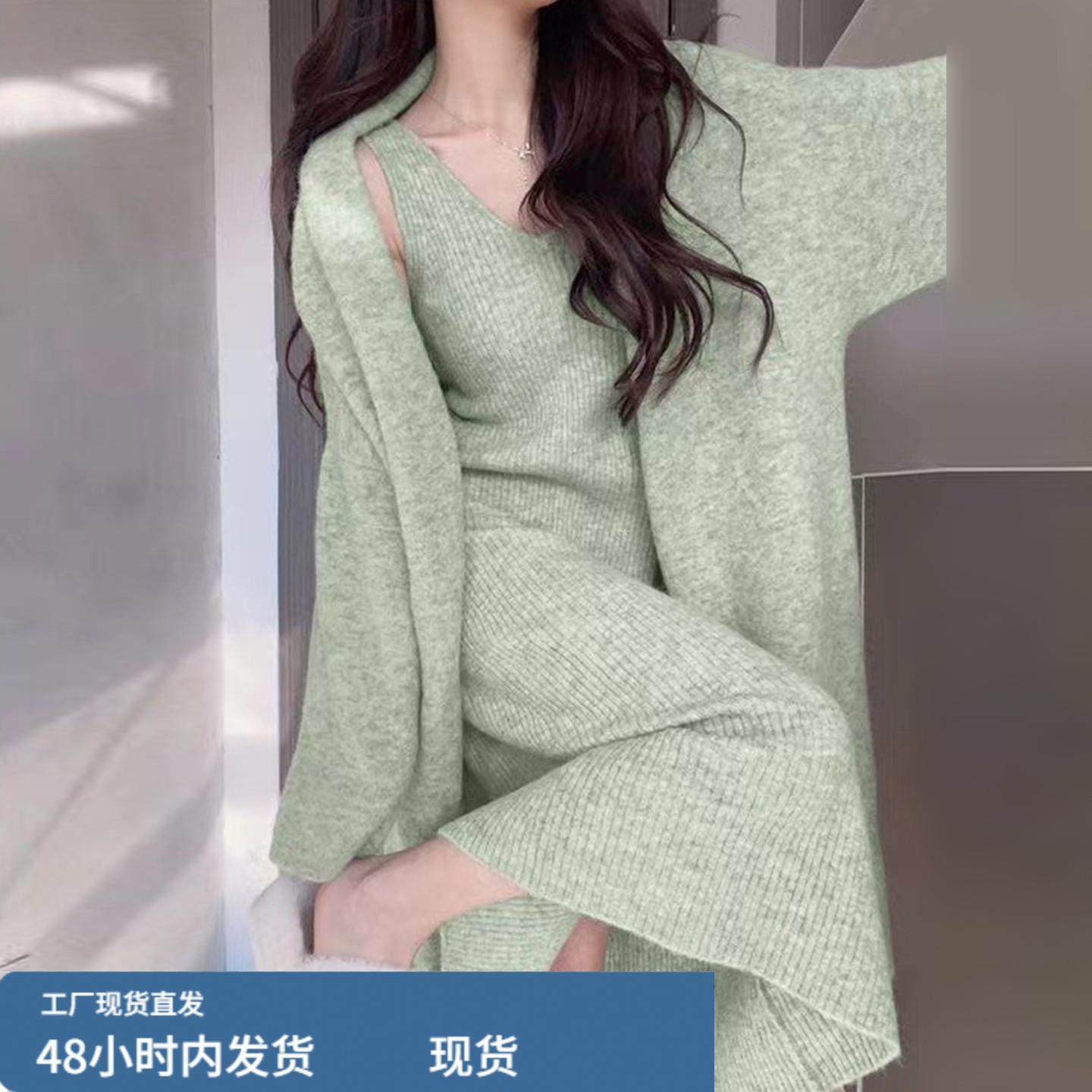 法式温柔风绿色针织连衣裙子女秋冬季小众不撞款独特漂亮长裙套装,运动/瑜伽/健身/球迷用品,瑜伽短裙,淘宝优惠券,粉丝福利购,淘宝优惠卷