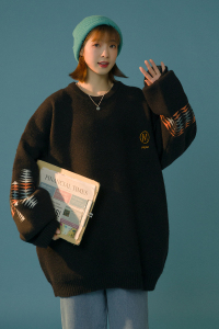 毛衣女外穿春秋季宽松复古美式字母印花慵懒风针织上衣5100图片