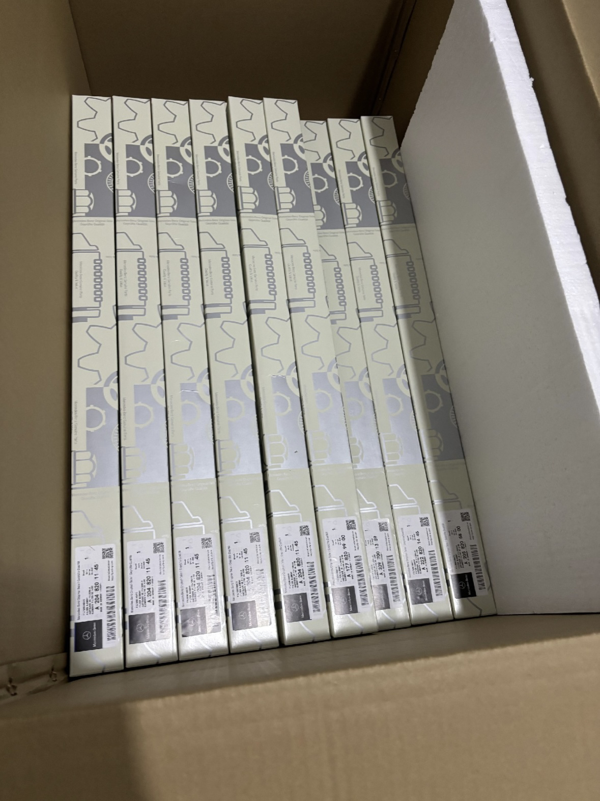 奔驰GLA200/GLC260/CLA220/SLK/EQC专用原装无骨雨刮器原厂雨刷片