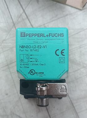 倍加福 接近开关 NBN30-L2-E2-V1 新 数量：