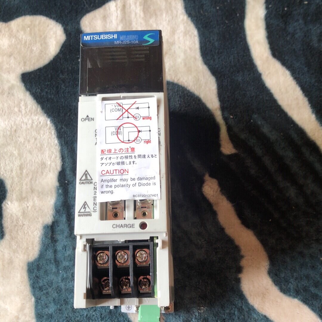 MITSUBISHI/三菱MR-J2S-10A驱动器改行处理