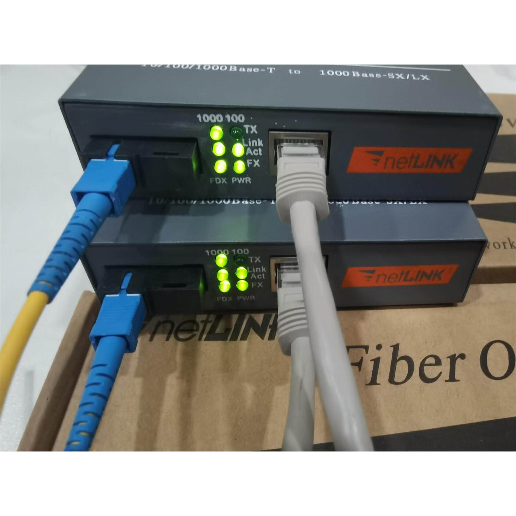 netlink千兆光纤收发器光电转换器网络延长器，内置电源，