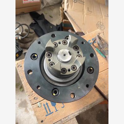 vrsf-15d-750 减速机 实物拍摄 成色很新 看好的议价
