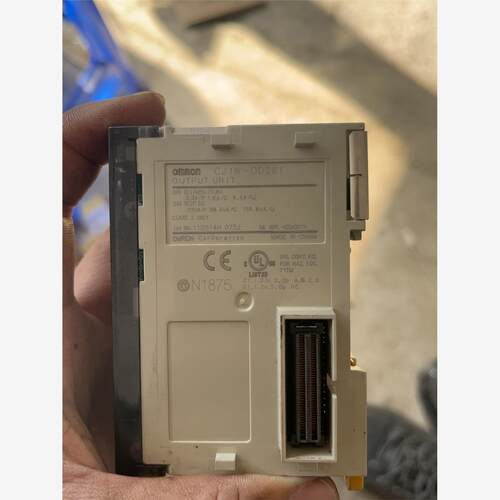 cj1w-0d261 实物拍摄 全新现货议价