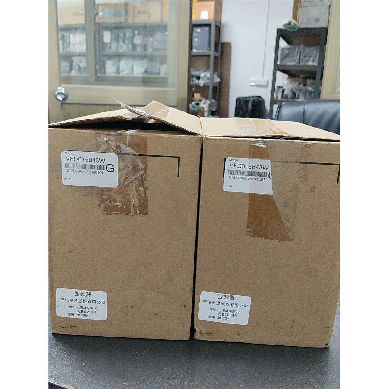 全新台达变频器VFD015B43W，带张力收卷功能，其它等同