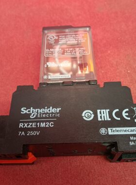 施耐德小型中间继电器底座RXZE1M2C 工程剩余一个