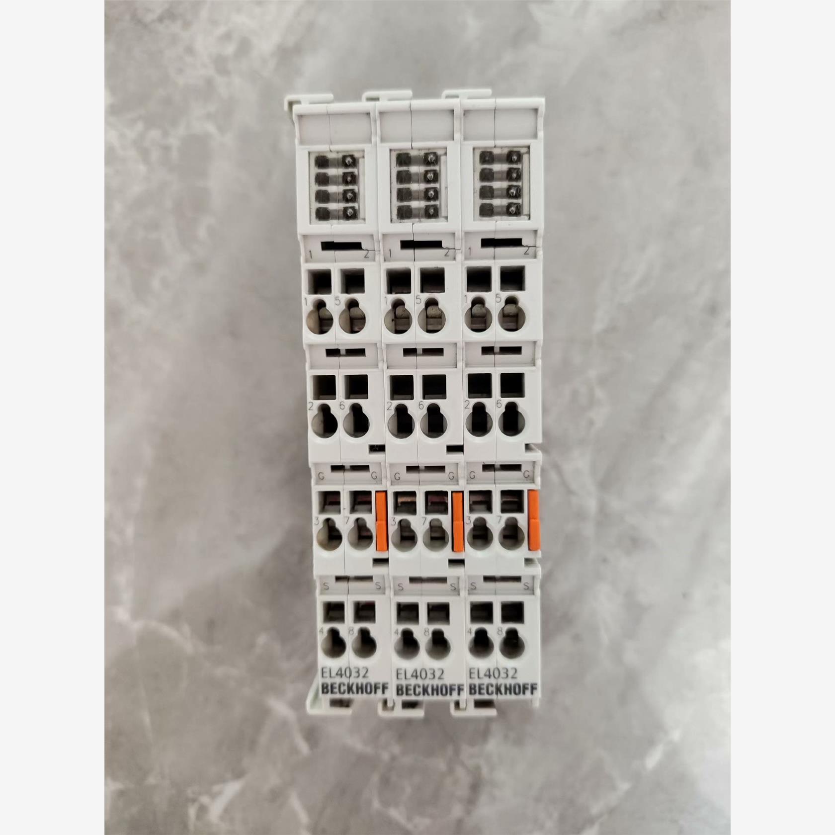 倍福拆机模块EL4032，成色如图标价是单价议价