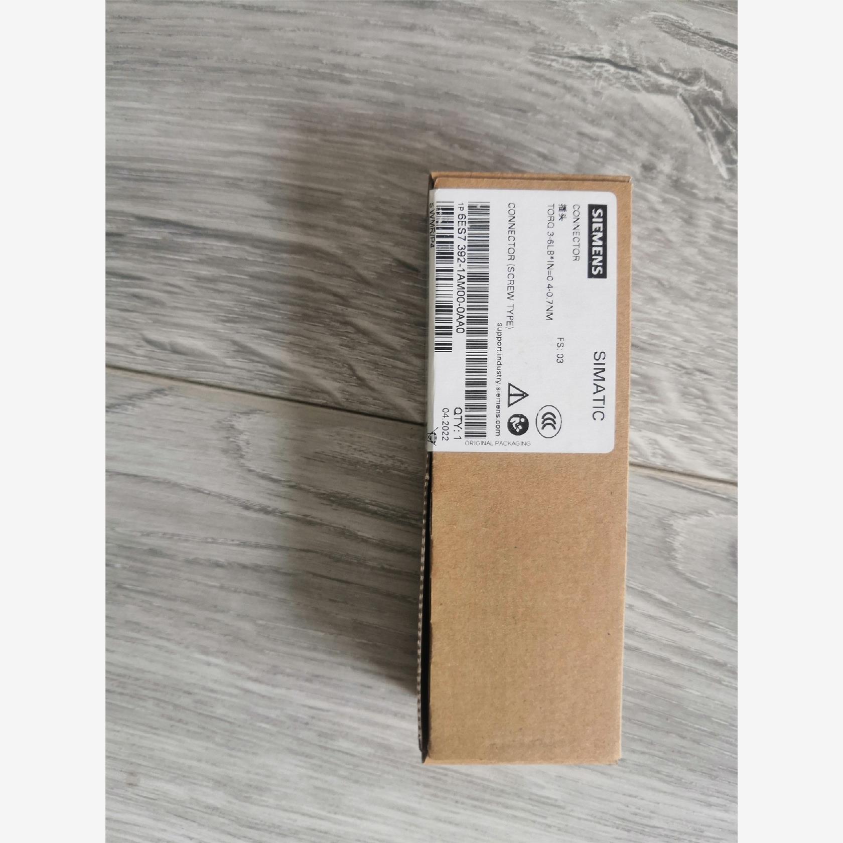 西门子连接器6ES7392-1BM01-0AA0，全新原包装议价