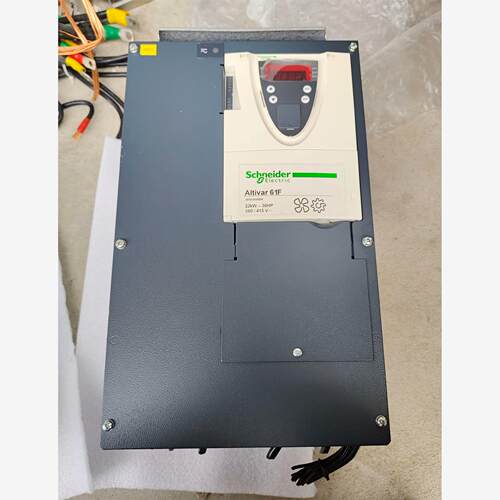 施耐德ATV61FHD22N4Z变频器，装柜没用，成色非常新议价