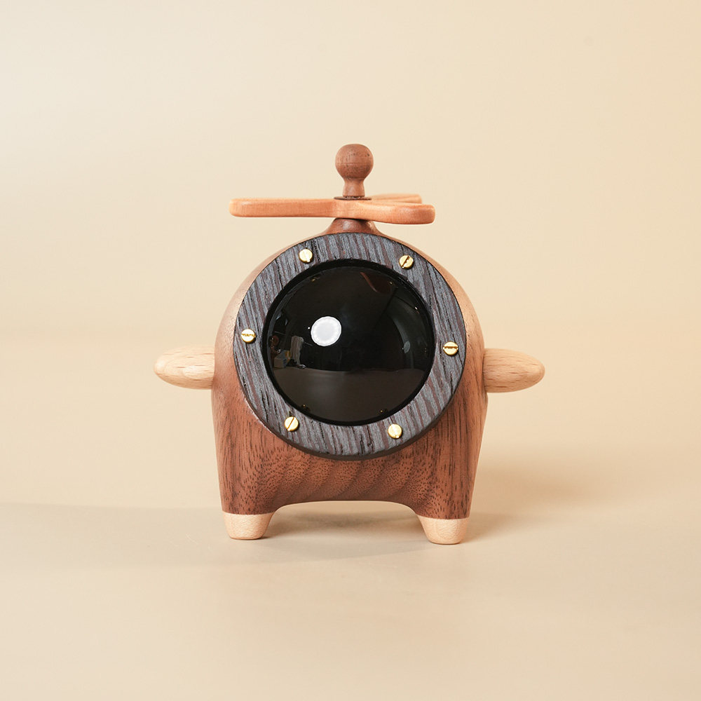 原创设计木质卡通胡桃木小飞机摆件原上城创意治愈系桌面装饰礼物