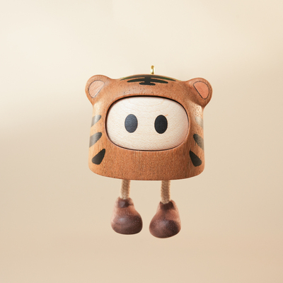 原上城原创实木小老虎生肖挂件啸啸虎创意摆件日常送礼