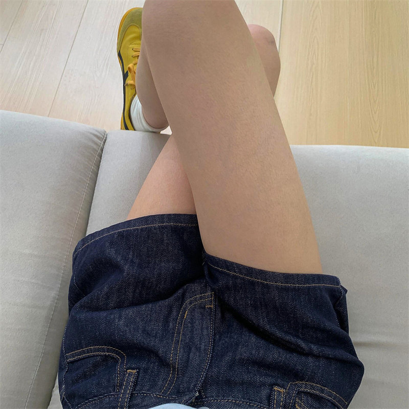 深蓝色阔腿牛仔短裤女夏季薄款新款梨型身材宽松显瘦高腰a字热裤