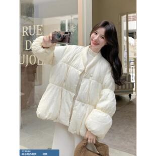 米白色时尚巨好看的奶油泡芙羽绒服女冬季2025新款保暖氛围感外套