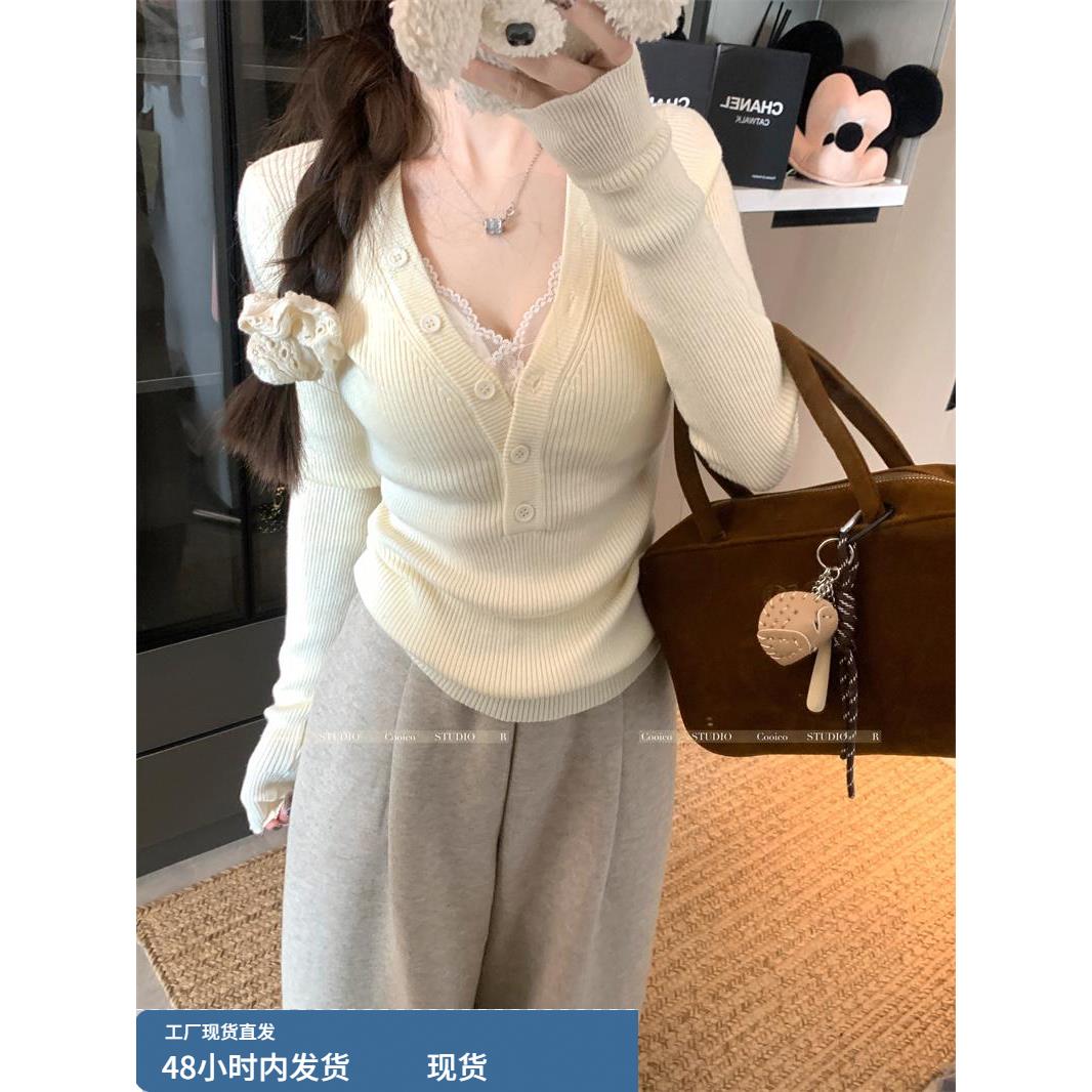 法式半开领长袖针织衫女秋冬温柔纯欲风小心机气质纽扣设计感上衣