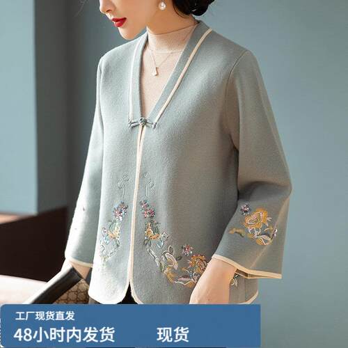 中老年女春装上衣大尺码