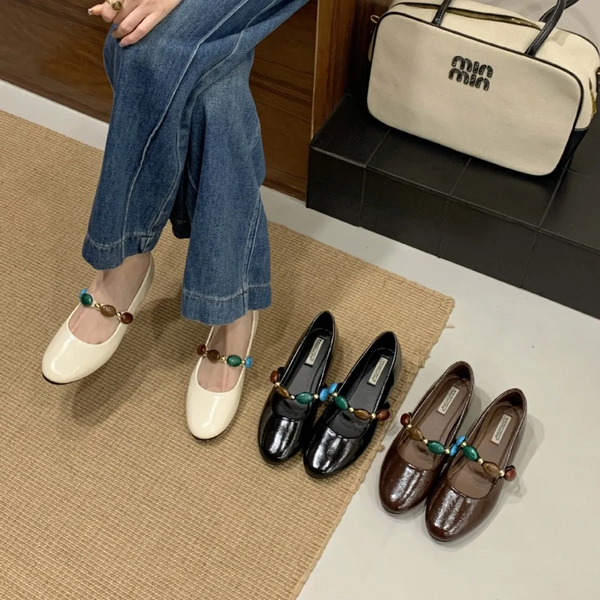 2025秋季新款民族风扣子带一脚蹬软底内增高单鞋